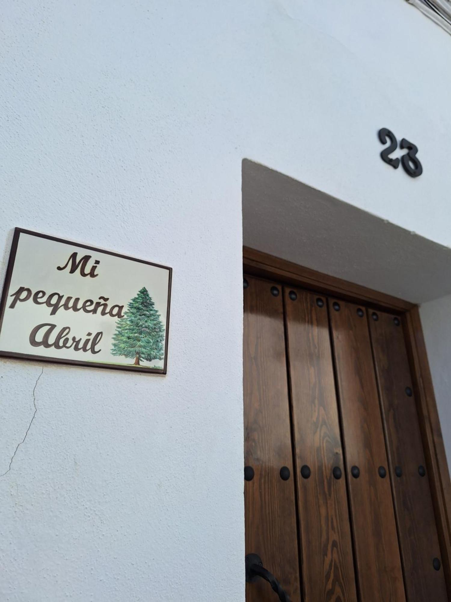 Villa Mi Pequena Abril à Grazalema Extérieur photo